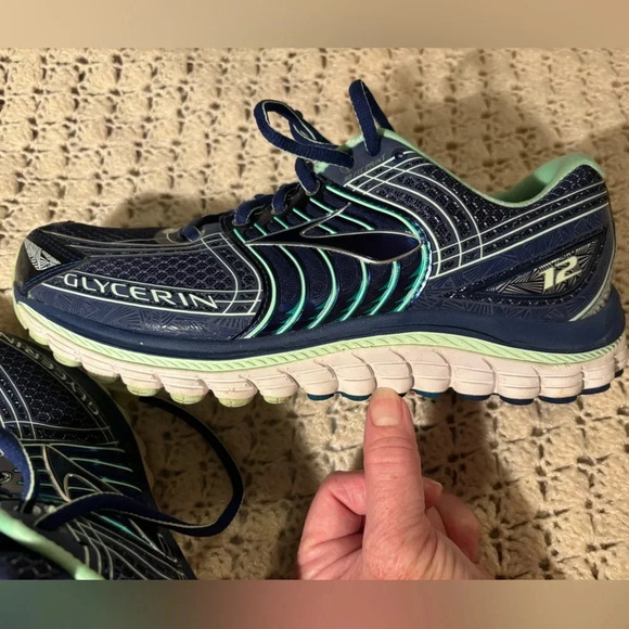 Brooks Glycerin 12 Navy Athletic Running Shoes 1201601B453 Women's US 8.5 B - Picture 10 of 11